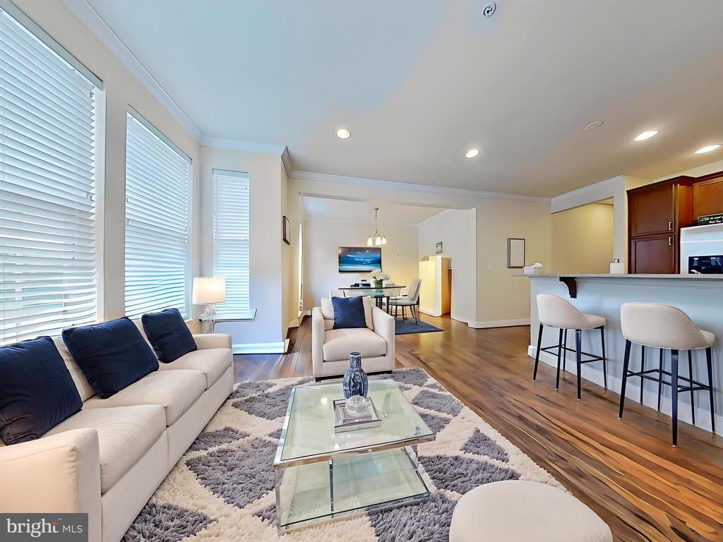 7684 MAPLE LAWN BLVD #43,HOWARD Unit: 1