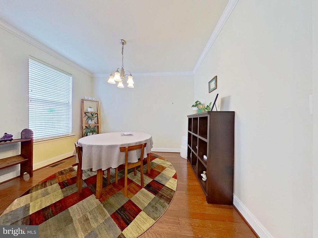 7684 MAPLE LAWN BLVD #43,HOWARD Unit: 1