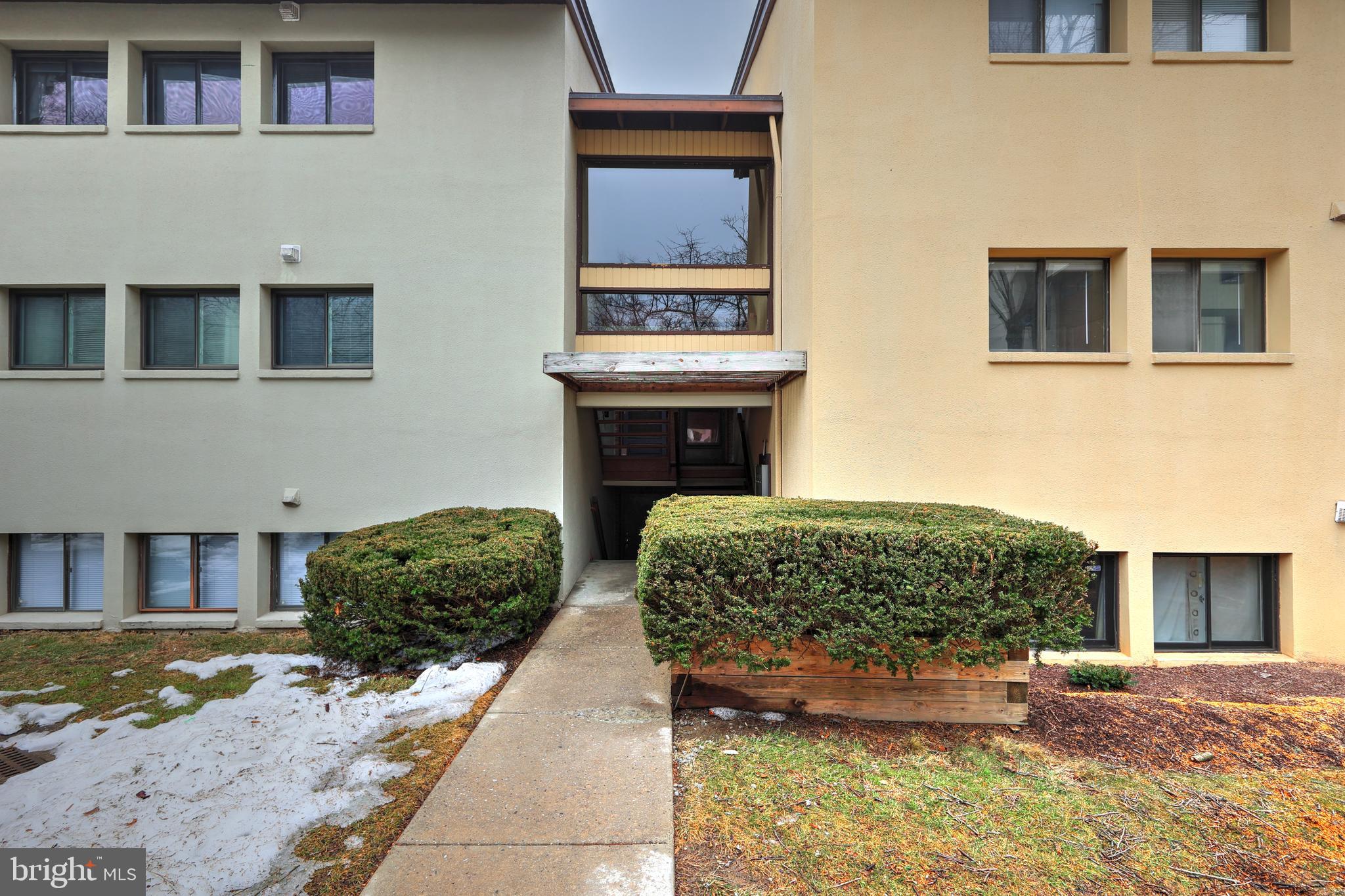 5633 HARPERS FARM ROAD D