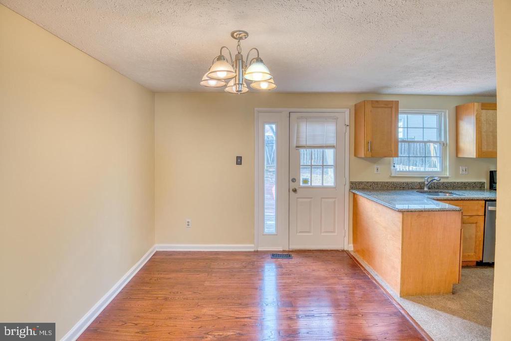 9220 PINENUT COURT