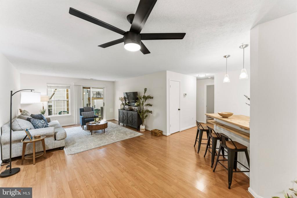 4920 DORSEY HALL DRIVE Unit: 6
