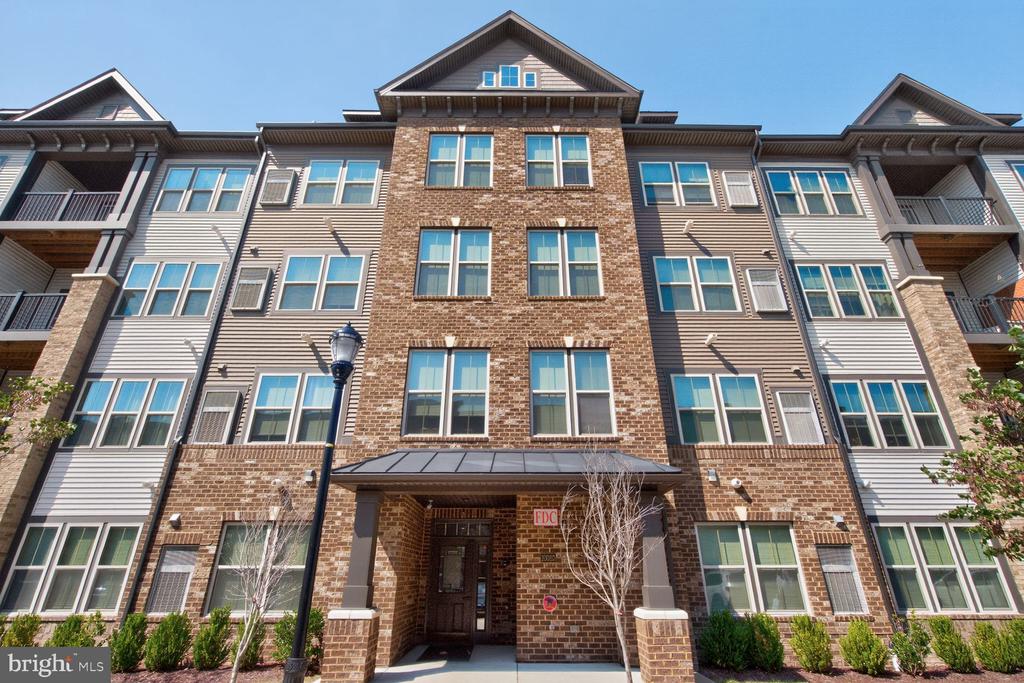 10020 RUFFIAN WAY Unit: B