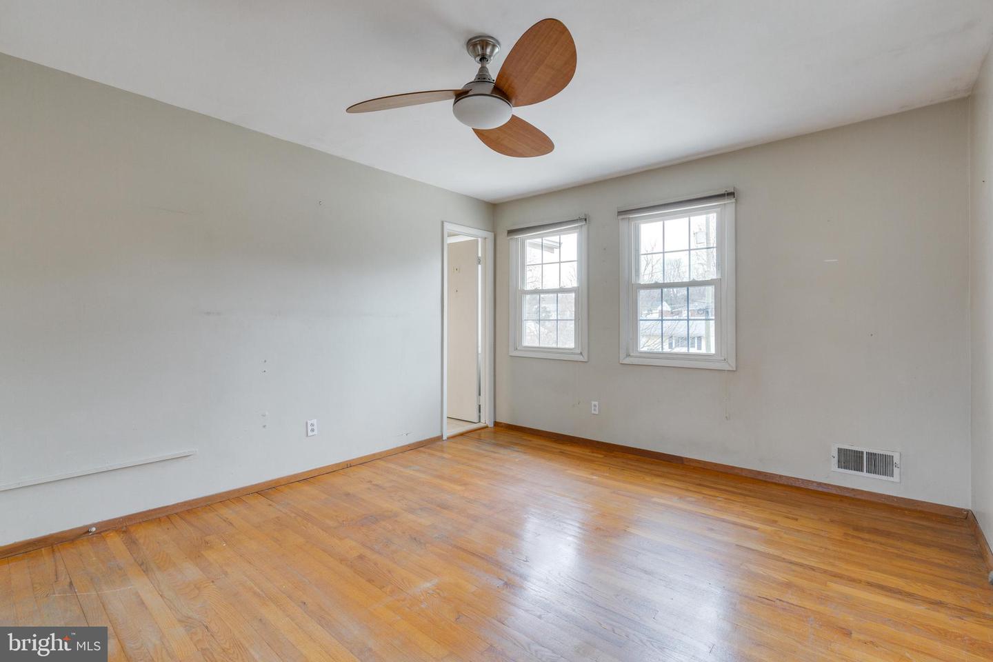 14117 Chelmsford ROAD
