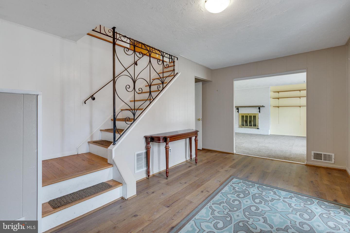 14117 Chelmsford ROAD