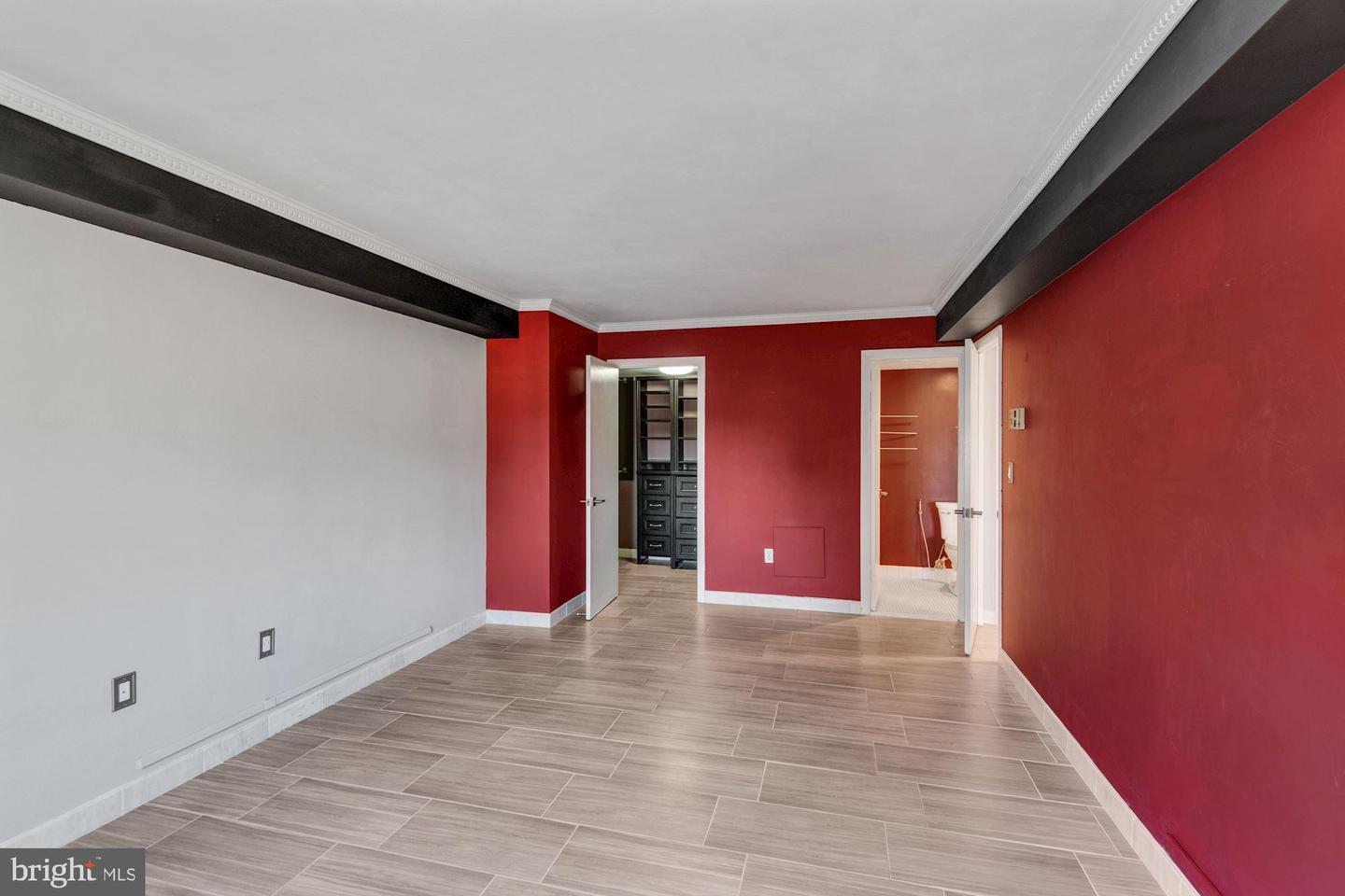 7505 Democracy BOULEVARD Unit: A-414
