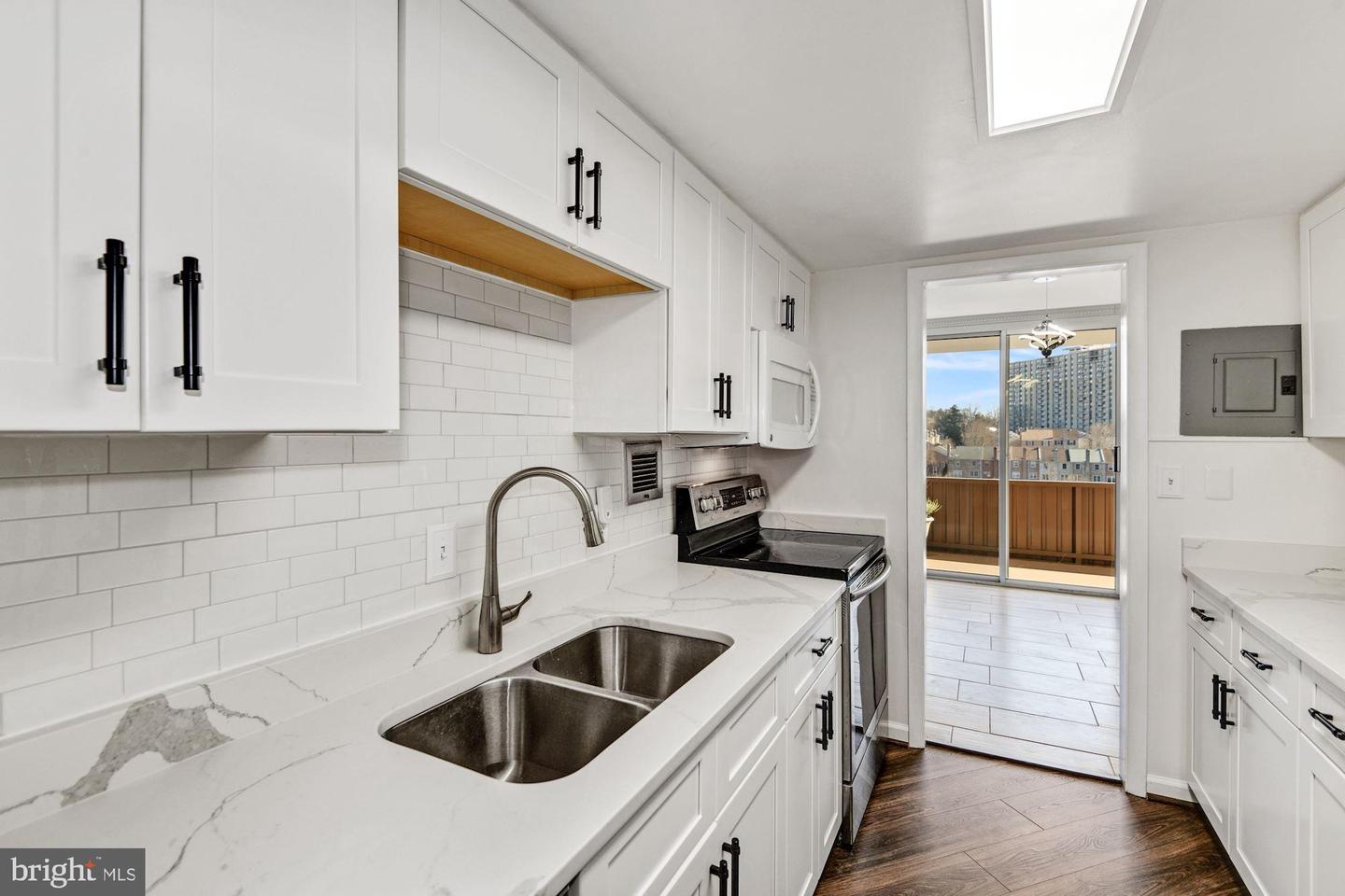 7505 Democracy BOULEVARD Unit: A-414