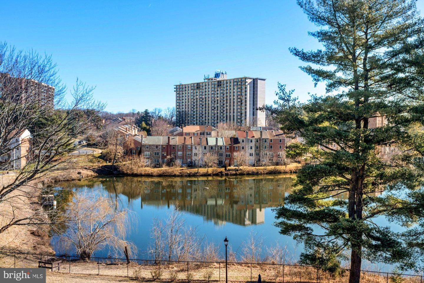 7505 Democracy BOULEVARD Unit: A-414