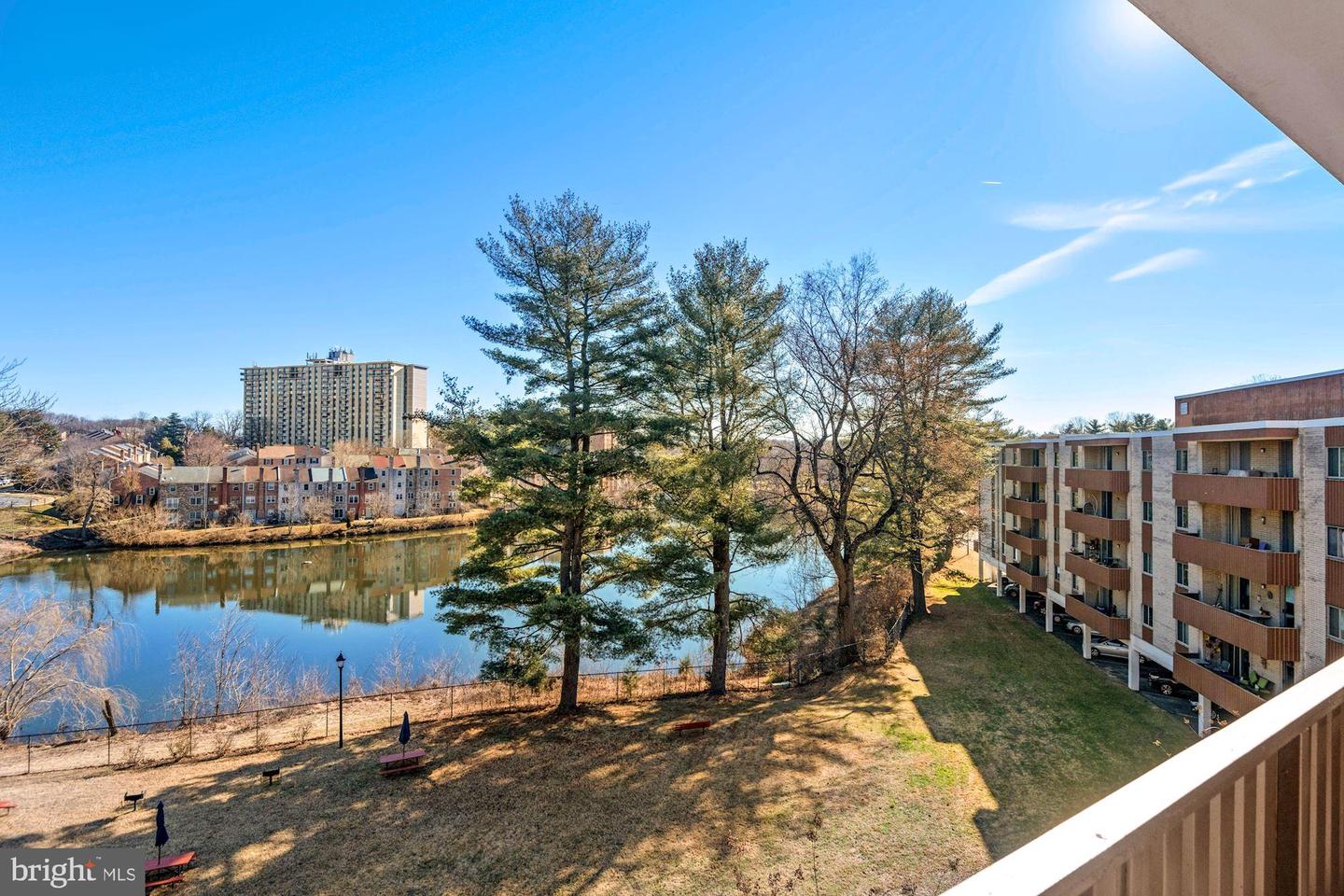 7505 Democracy BOULEVARD Unit: A-414