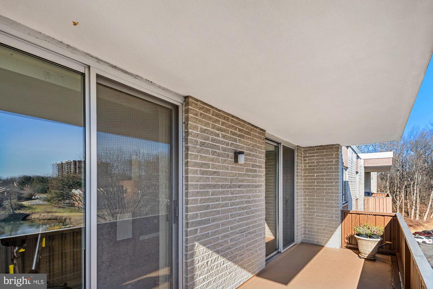 7505 Democracy BOULEVARD Unit: A-414