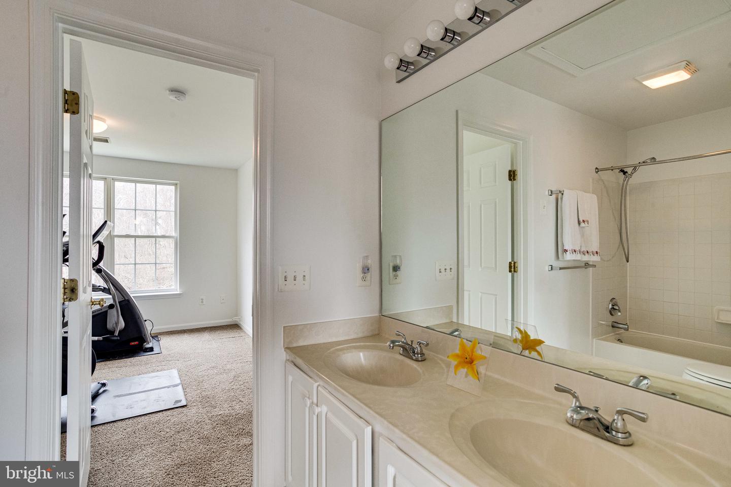 2517 Saint George WAY