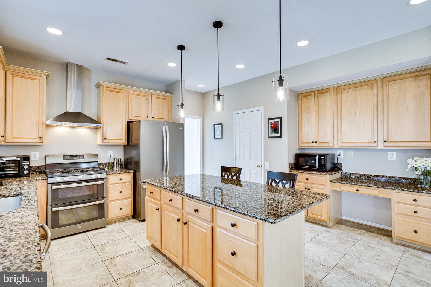 2517 Saint George WAY