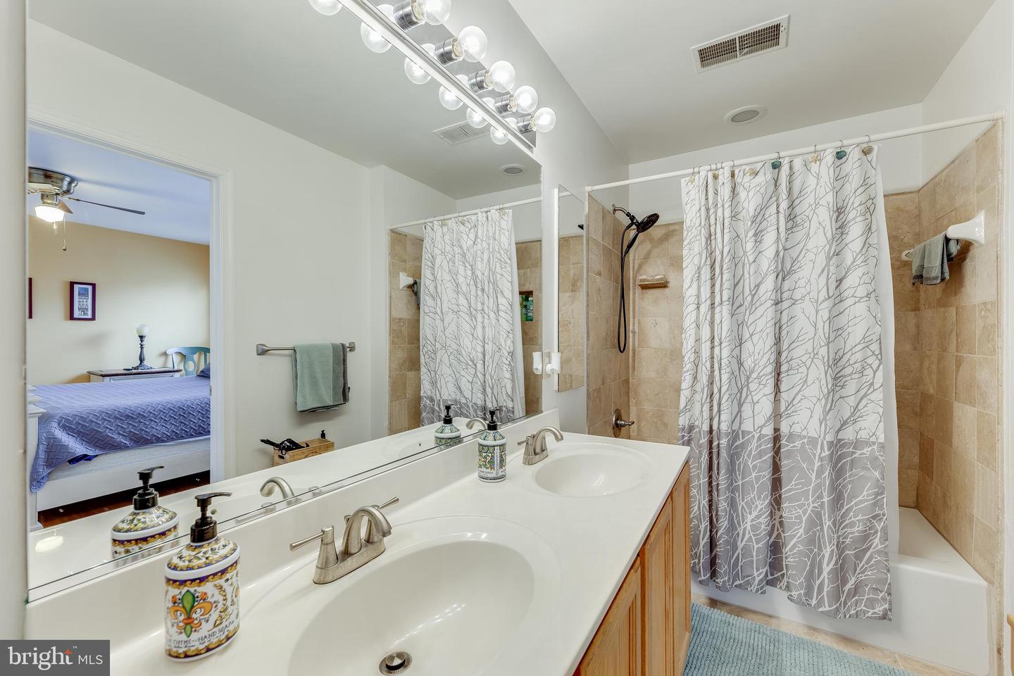 13121 Blossom Hill WAY Unit: 2402