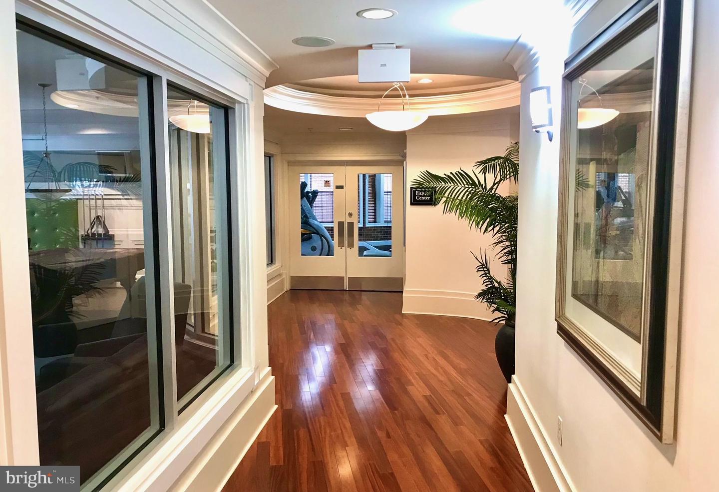 23 Arch PLACE Unit: 274