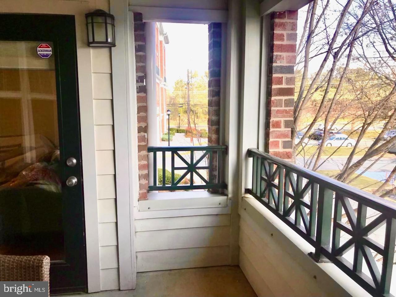 23 Arch PLACE Unit: 274