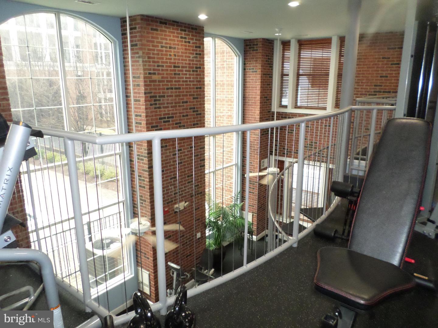 23 Arch PLACE Unit: 274