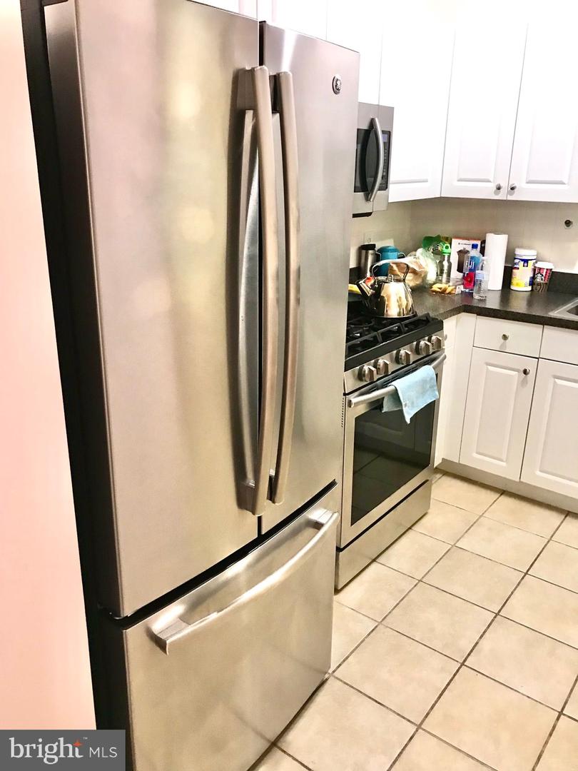 23 Arch PLACE Unit: 274