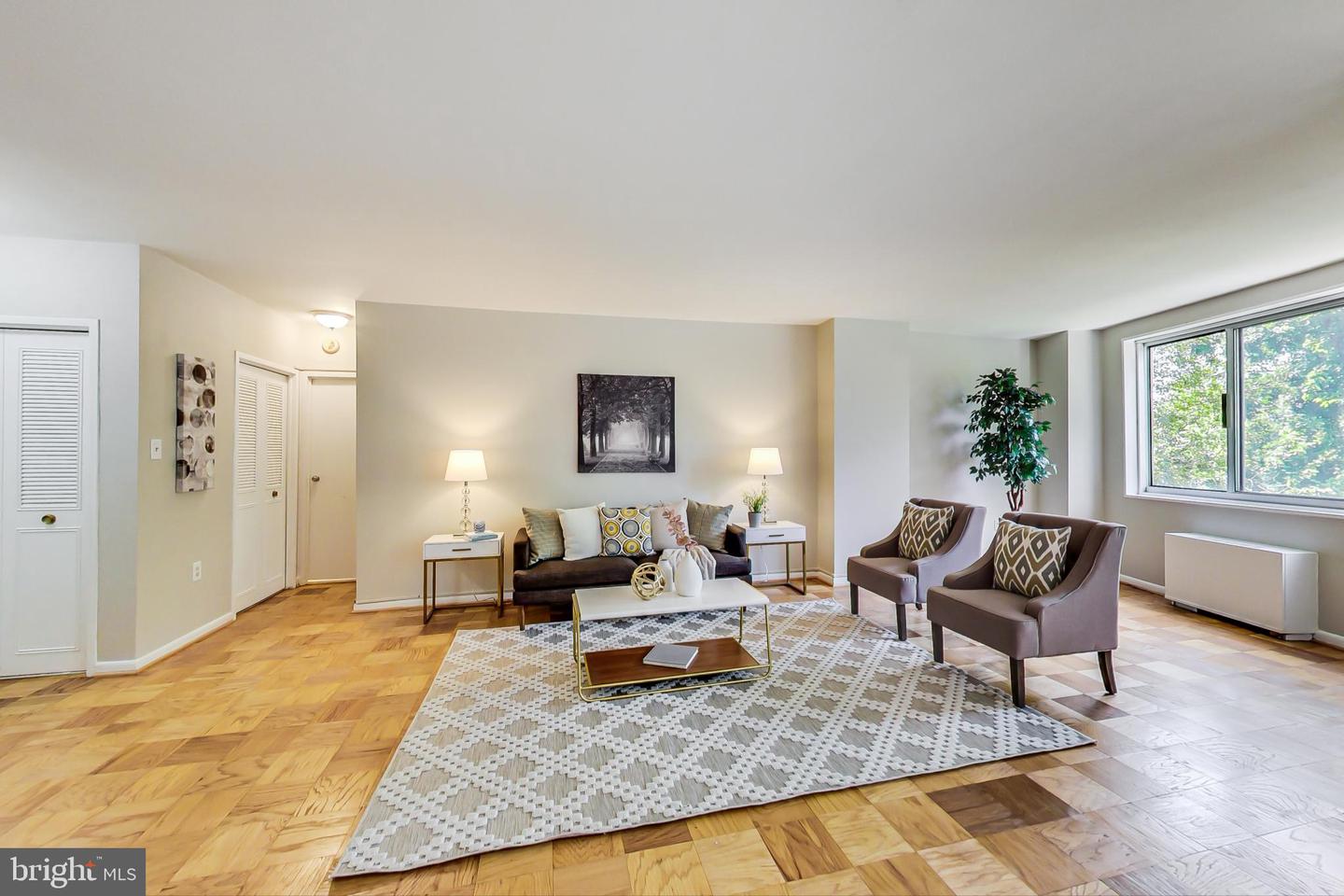 10500 Rockville Pike Unit: 116