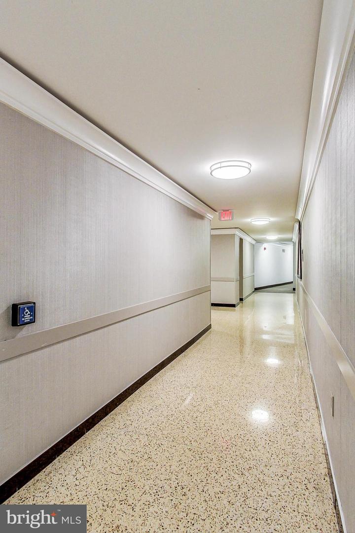 10500 Rockville Pike Unit: 116