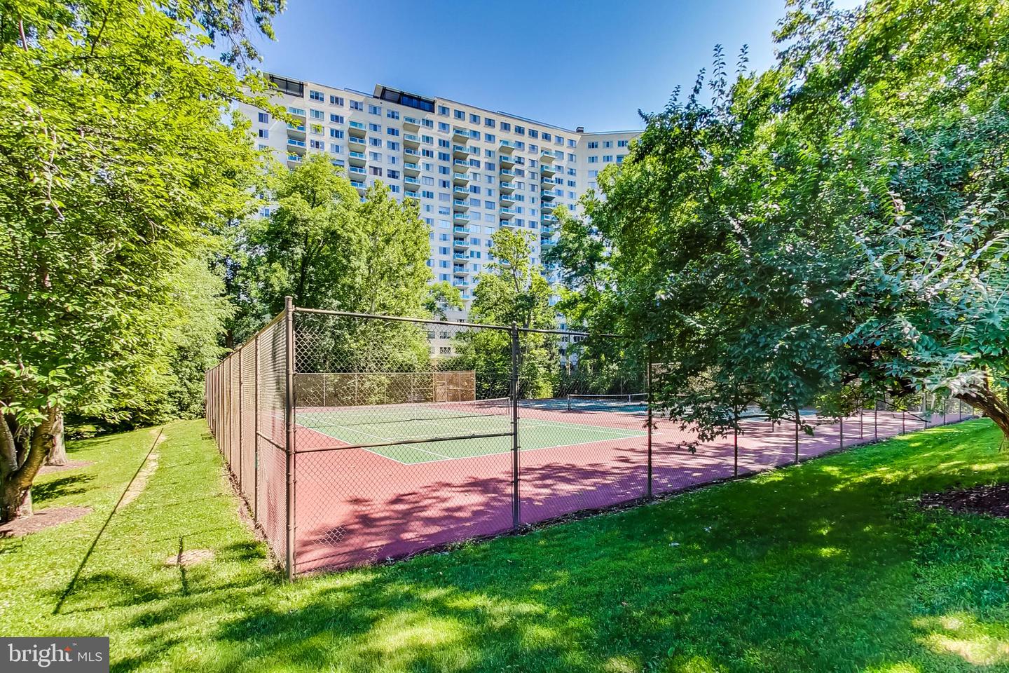 10500 Rockville Pike Unit: 116
