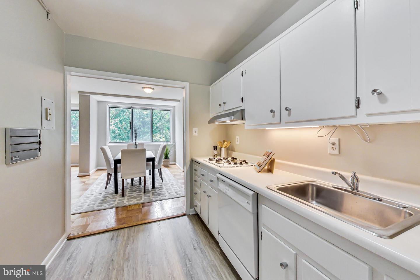 10500 Rockville Pike Unit: 116