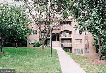 452 Girard STREET Unit: 304