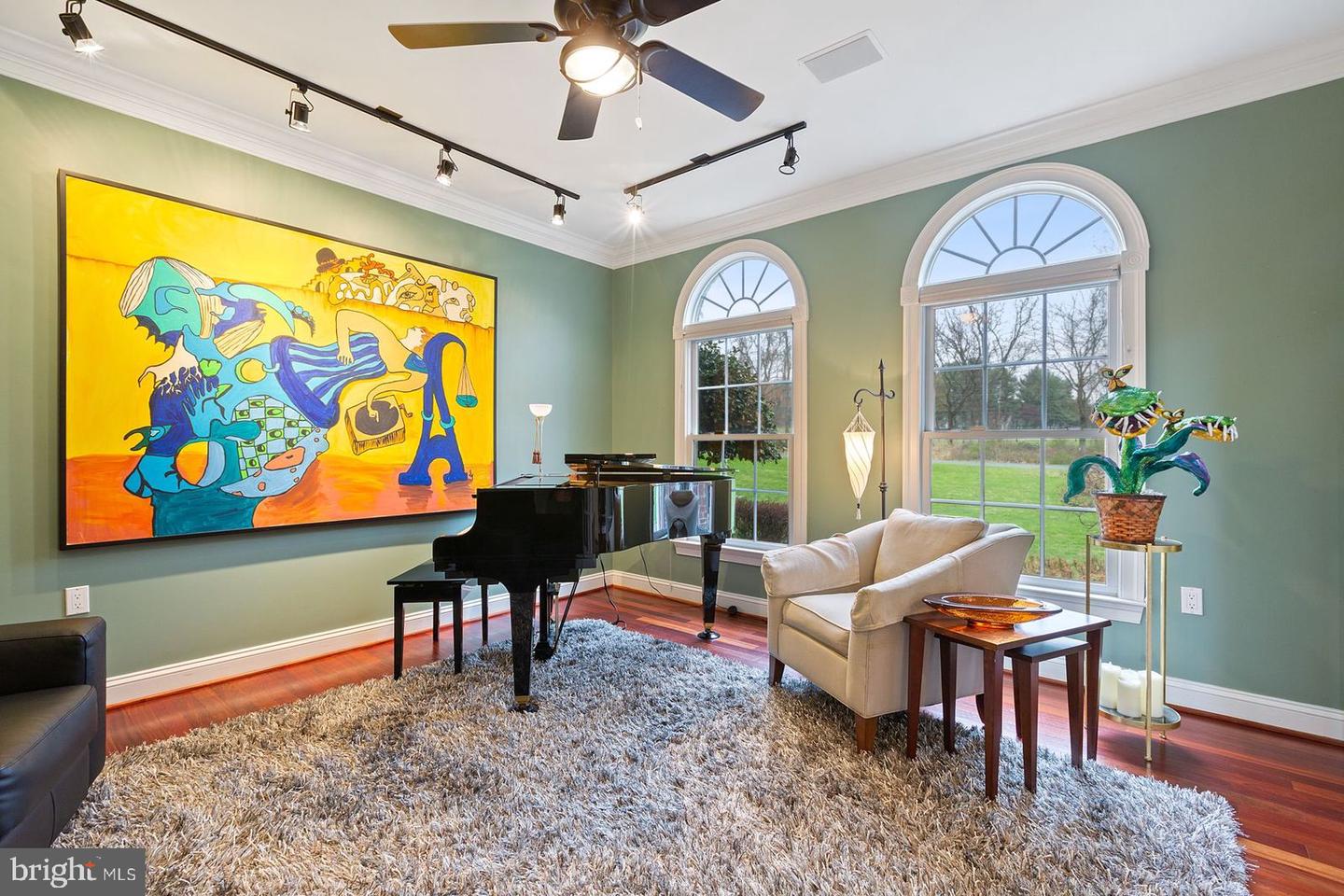 5901 Bowie Mill COURT