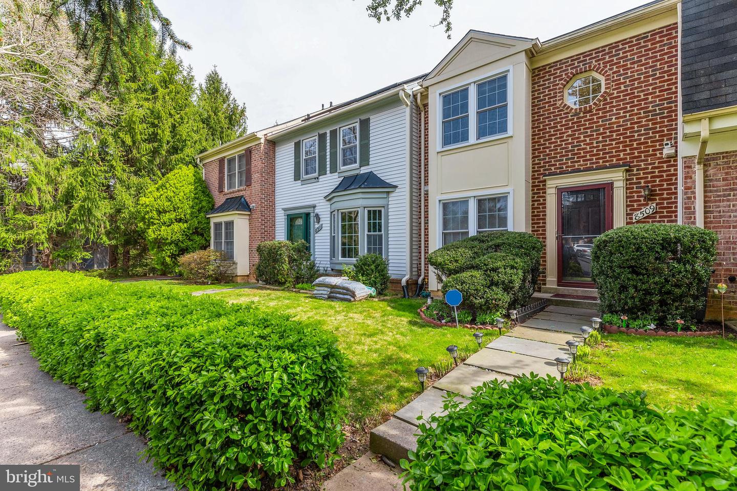 8509 Hawk Run TERRACE