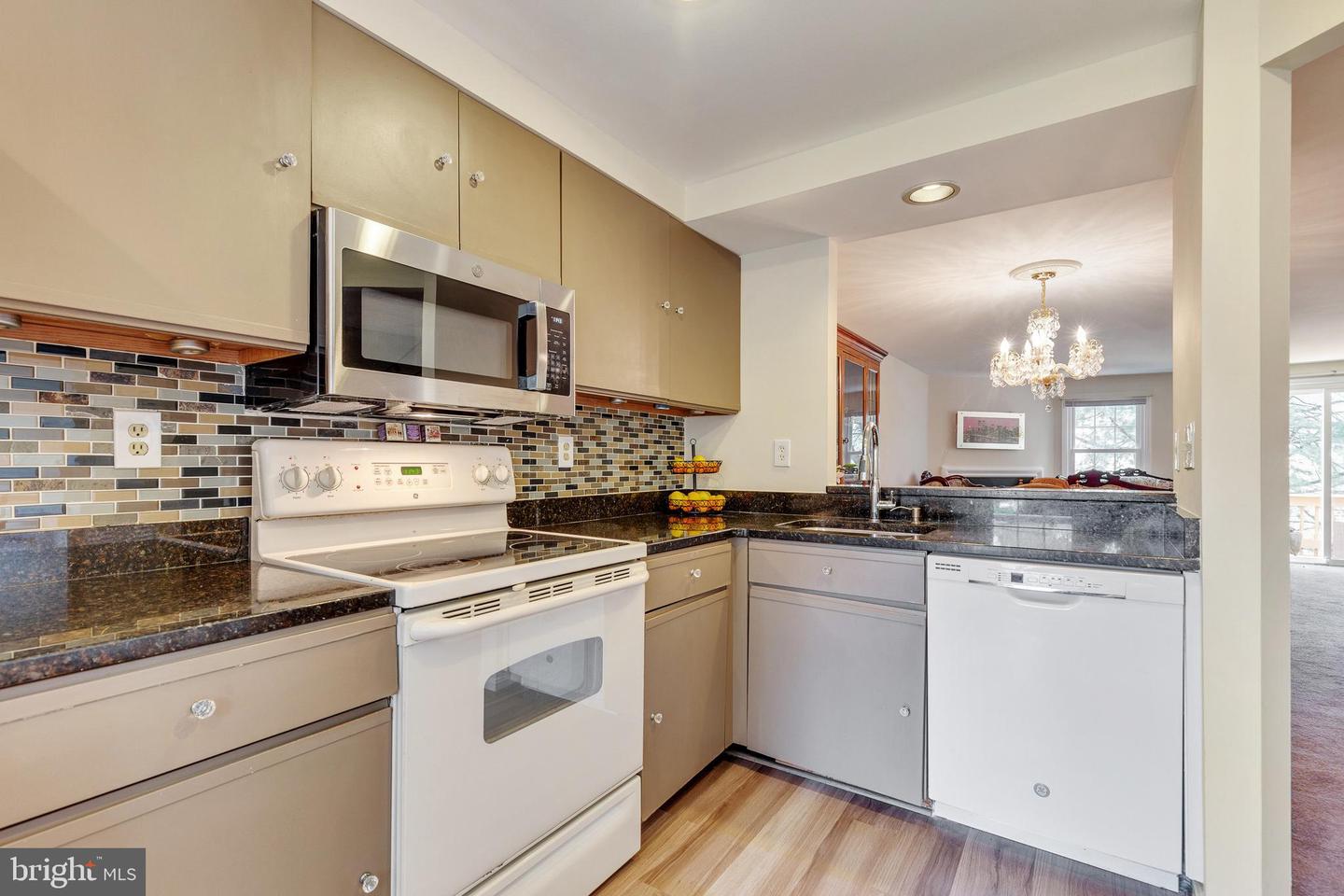 8509 Hawk Run TERRACE