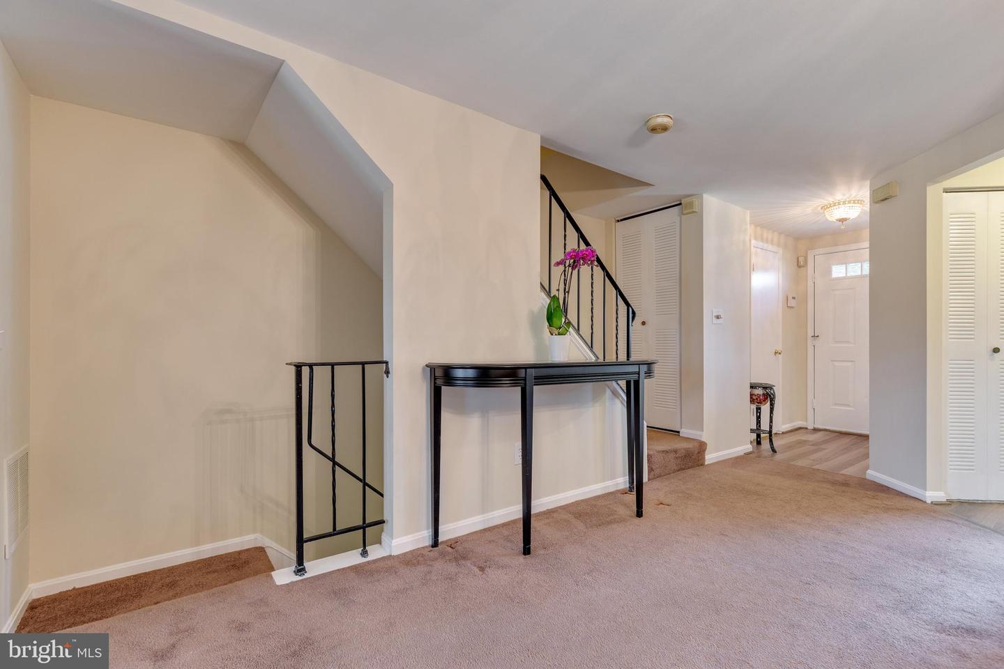 8509 Hawk Run TERRACE
