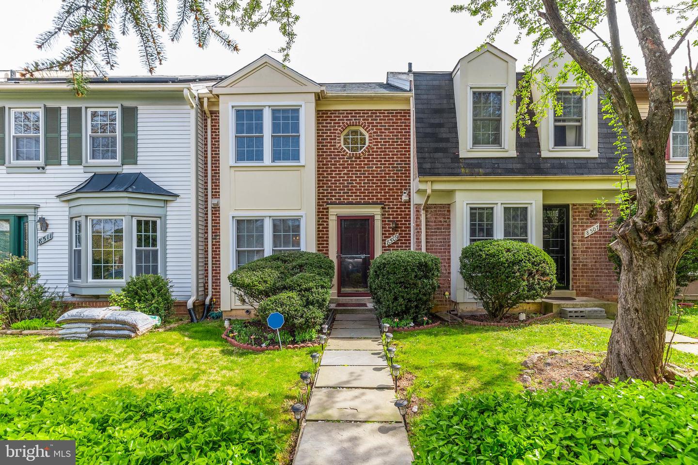 8509 Hawk Run TERRACE