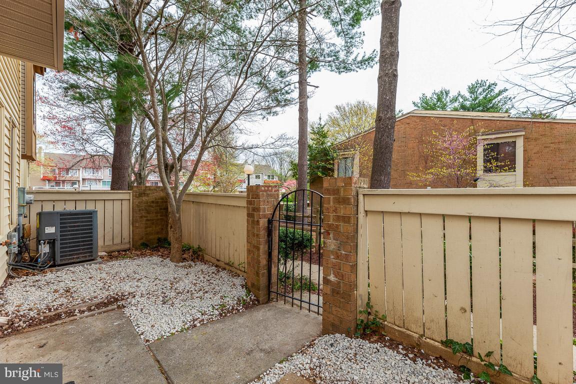 18701 Nathans PLACE