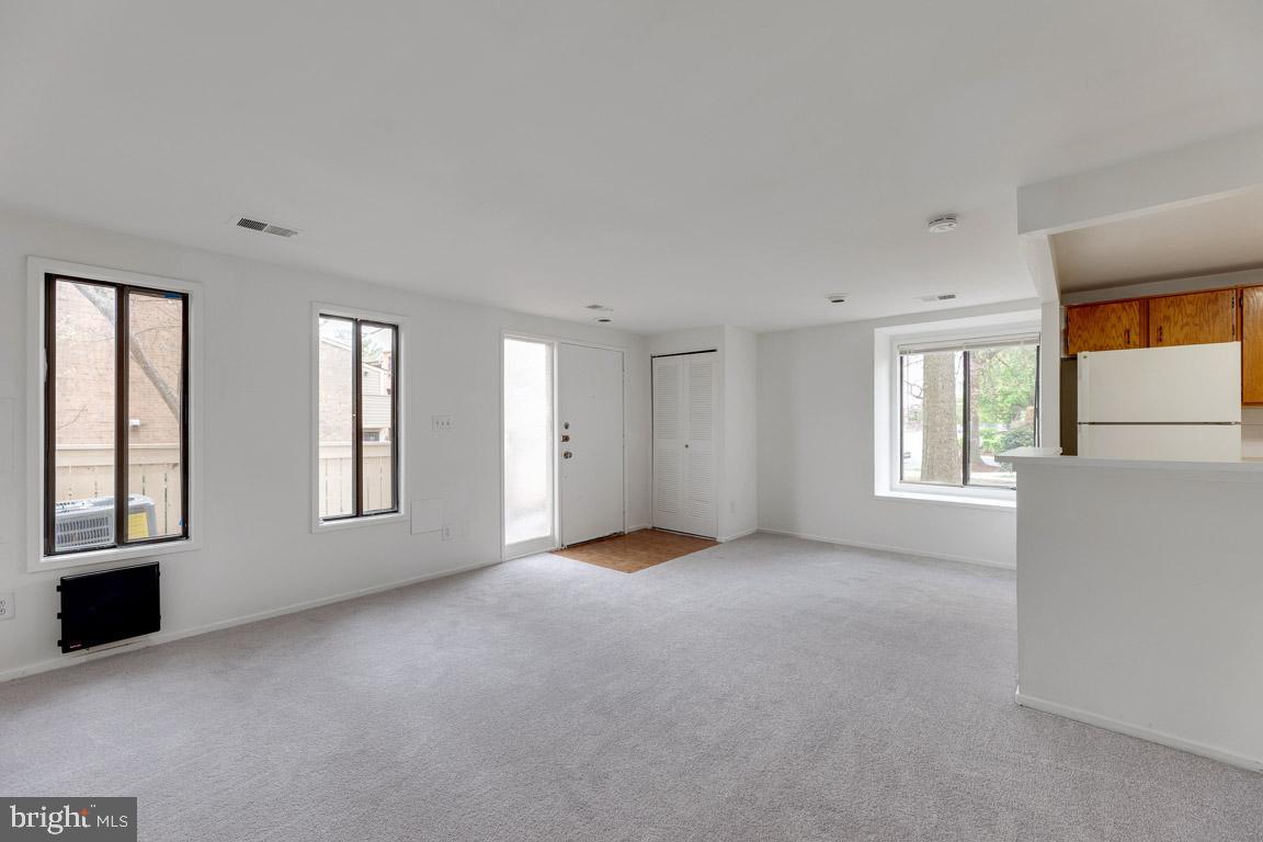 18701 Nathans PLACE