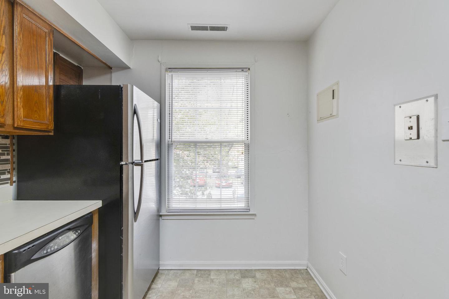 752 Quince Orchard BOULEVARD Unit: 102