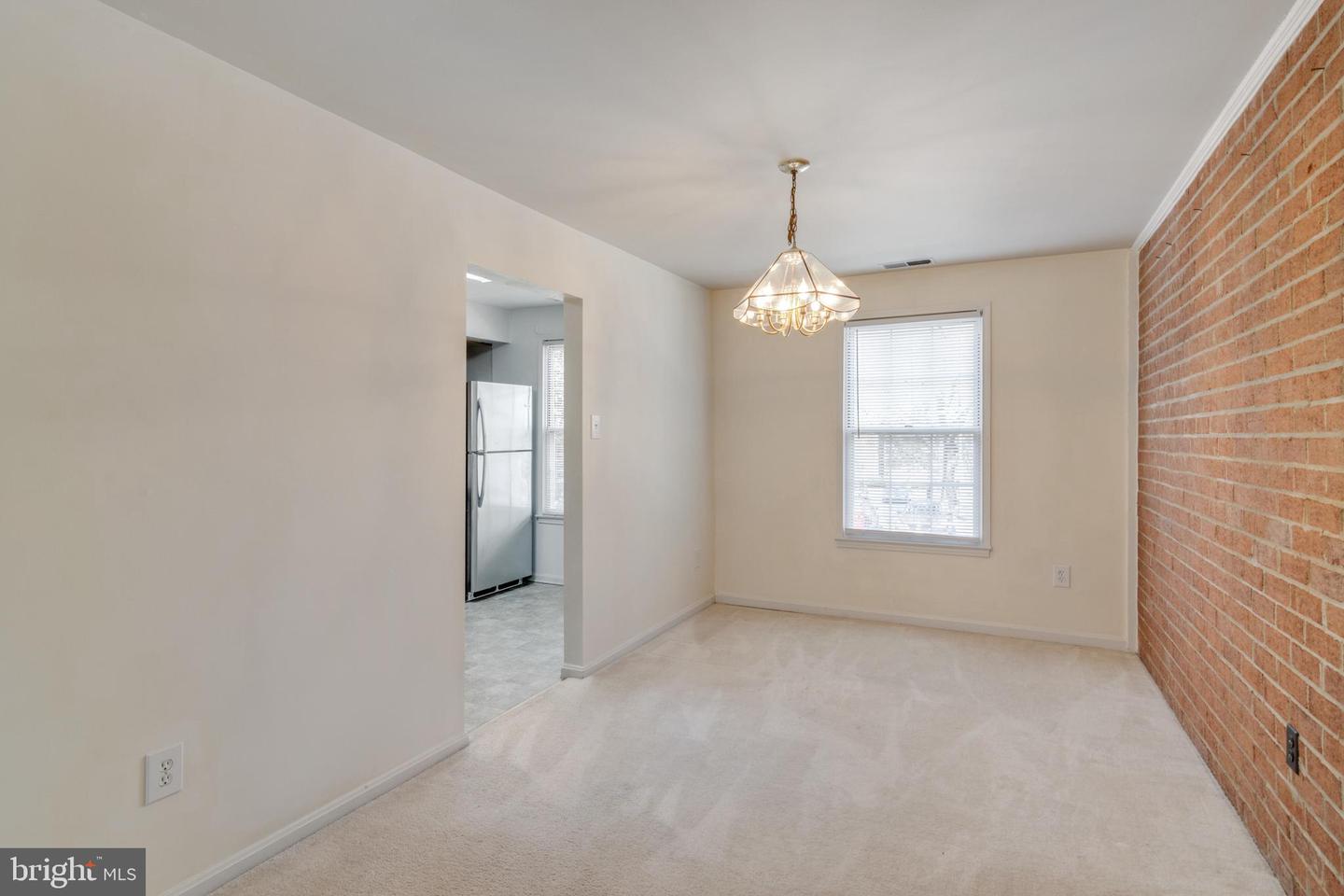 752 Quince Orchard BOULEVARD Unit: 102