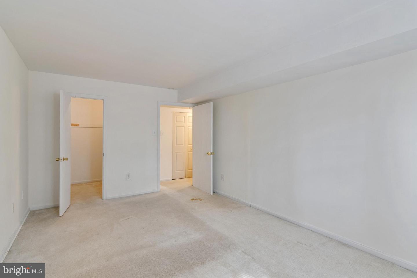 752 Quince Orchard BOULEVARD Unit: 102