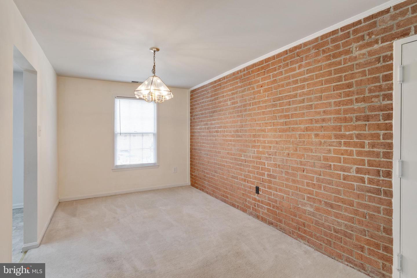 752 Quince Orchard BOULEVARD Unit: 102