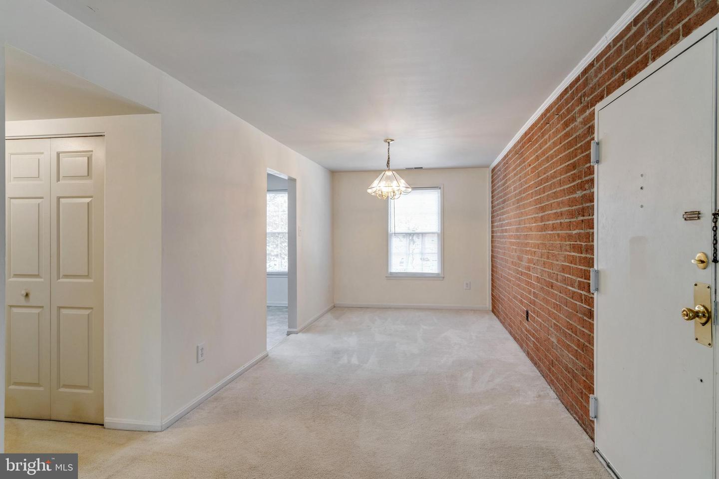 752 Quince Orchard BOULEVARD Unit: 102