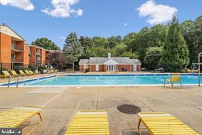 864 College PARKWAY Unit: 202