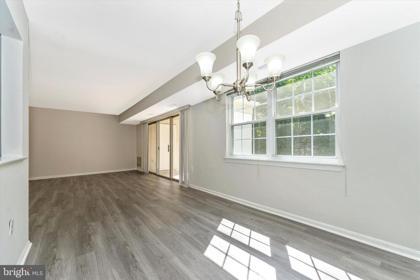 864 College PARKWAY Unit: 202