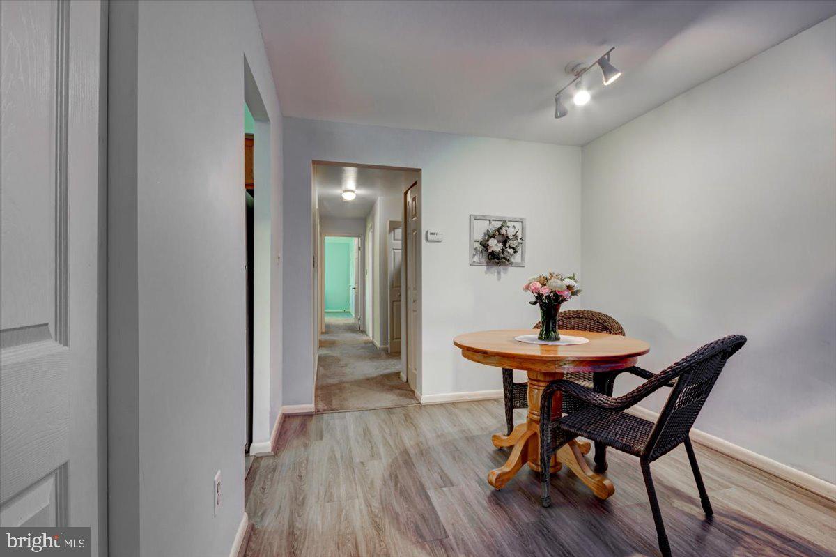 19943 Appledowre CIRCLE Unit: 103