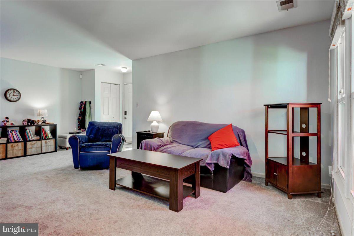 19943 Appledowre CIRCLE Unit: 103