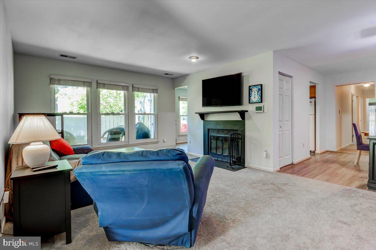 19943 Appledowre CIRCLE Unit: 103