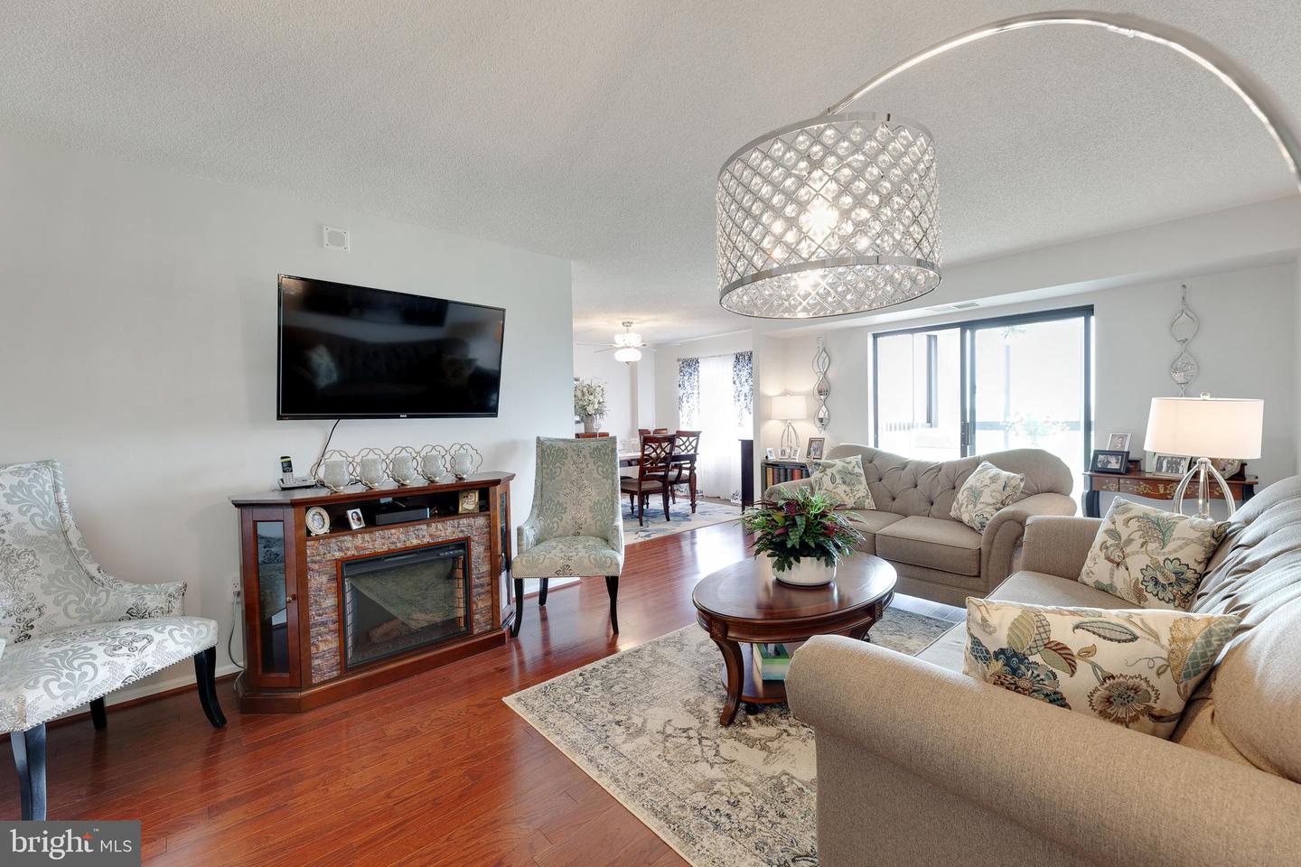 3310 N Leisure World BOULEVARD Unit: 6-810