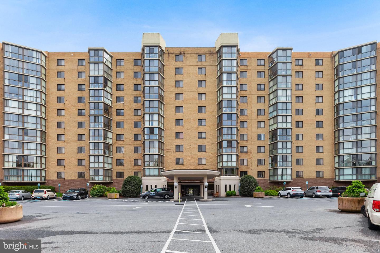 3310 N Leisure World BOULEVARD Unit: 6-810
