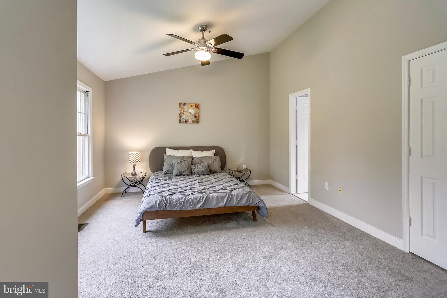 10946 Rocky Mount WAY
