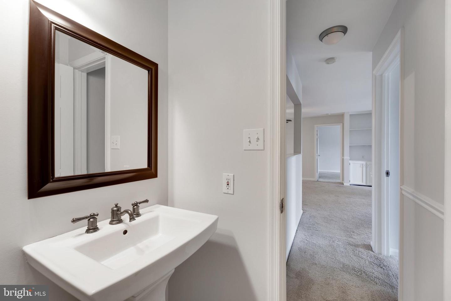 20665 Shadyside WAY Unit: 8-122