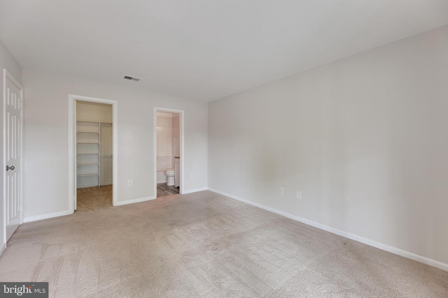 20665 Shadyside WAY Unit: 8-122
