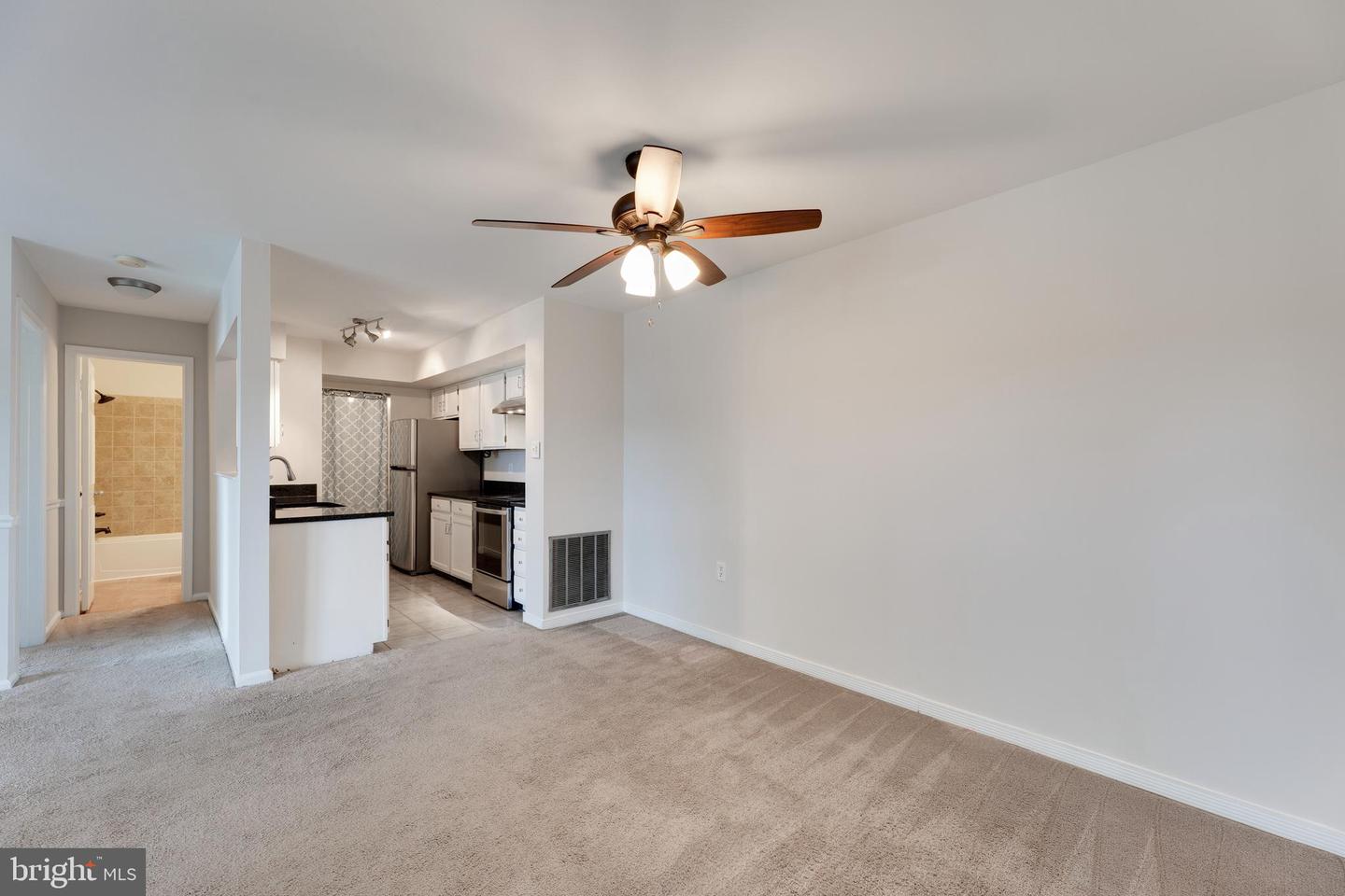 20665 Shadyside WAY Unit: 8-122