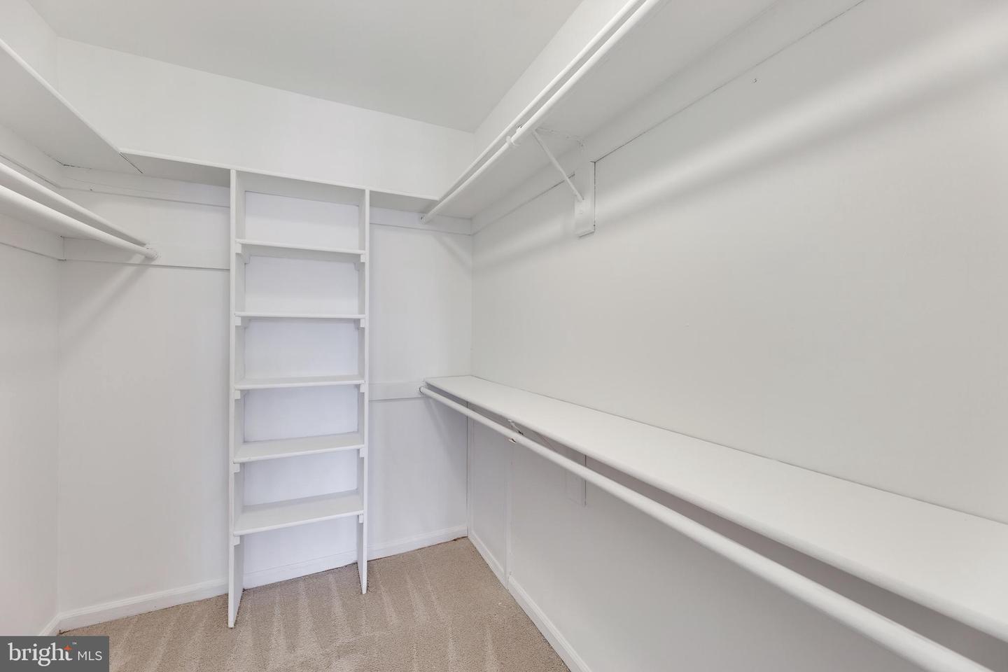 20665 Shadyside WAY Unit: 8-122