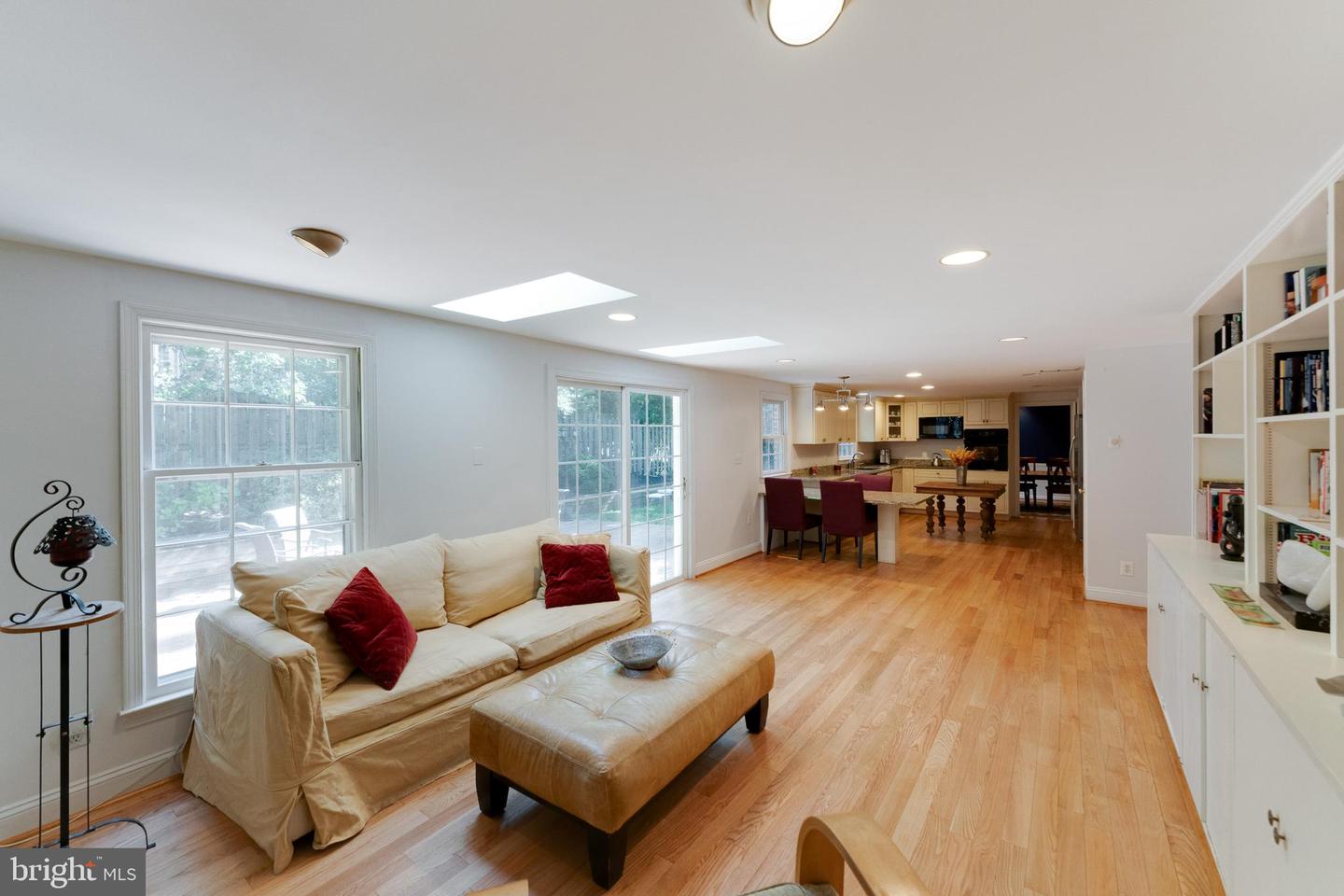 7001 Tilden LANE